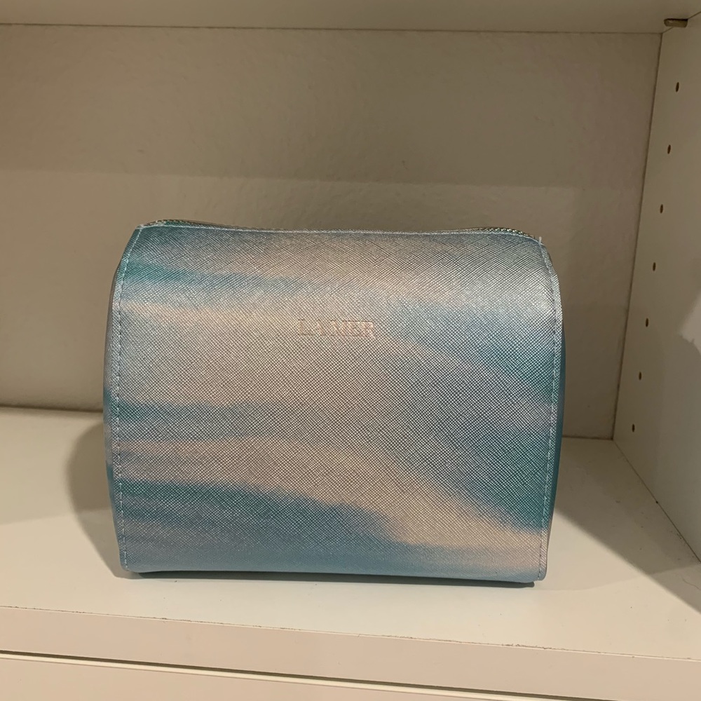New La Mer Toiletries & Makeup Pouch